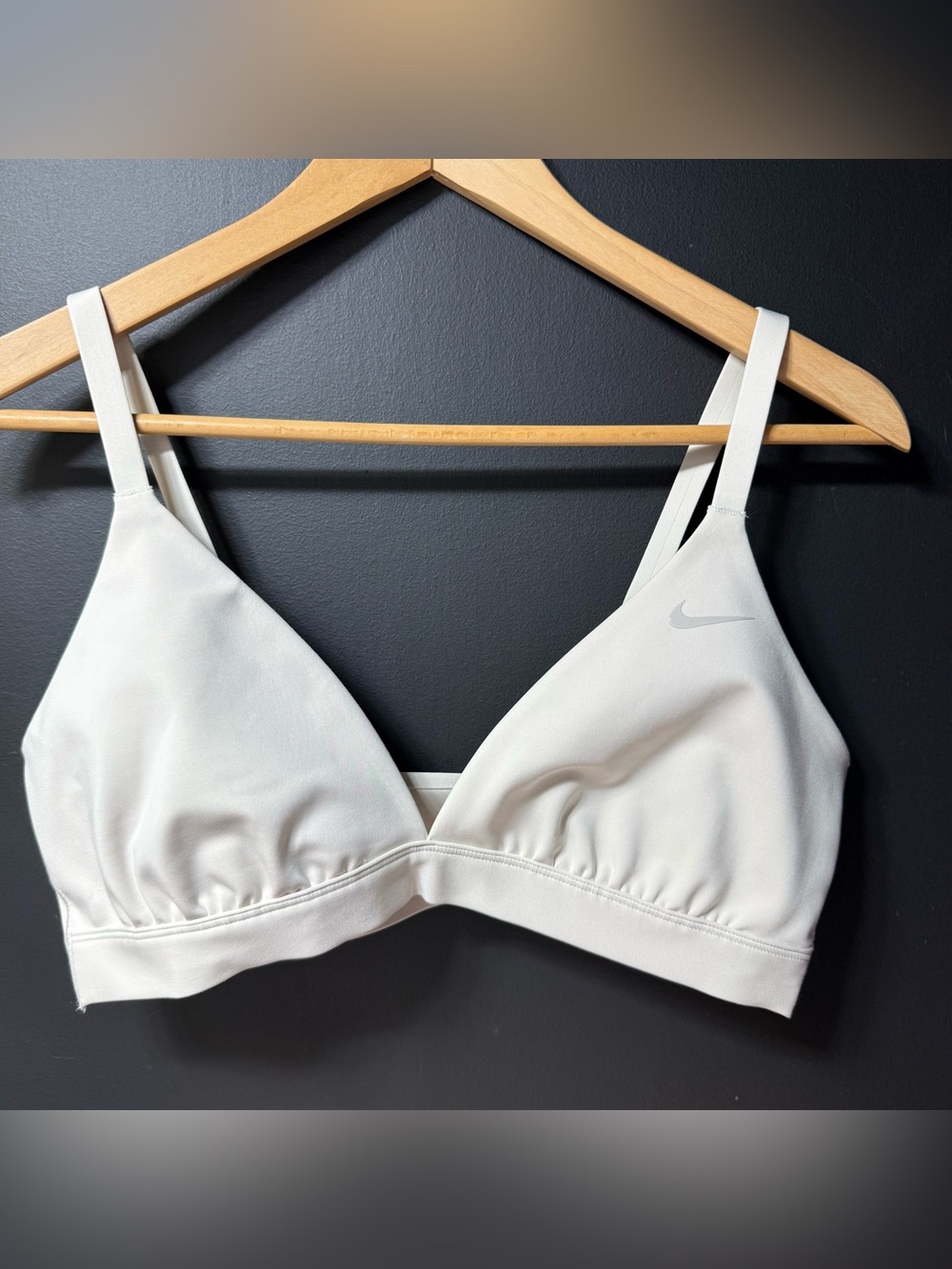 Nike Form
Women's Light-Support Non-Padded Triangle Sports Bra